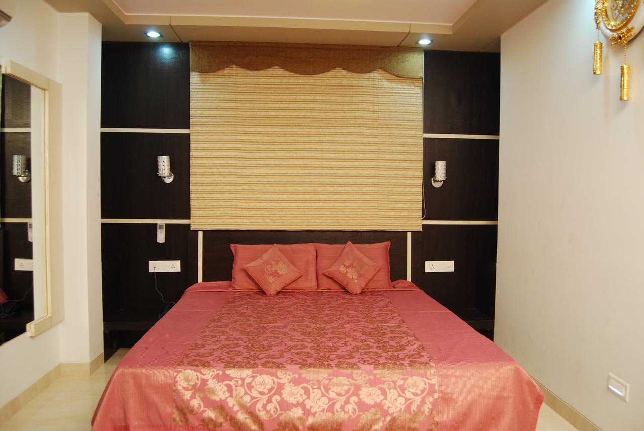 Hotel Jinendra Palace Divisione di Divisione di Jaipur Esterno foto